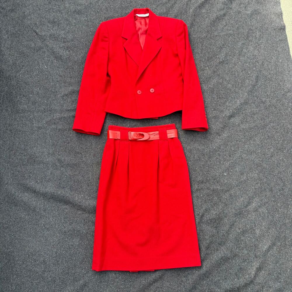 Women's Vintage 80's Pinstripes Petites Red Full Belted Skirt Suit Sz Small 4P